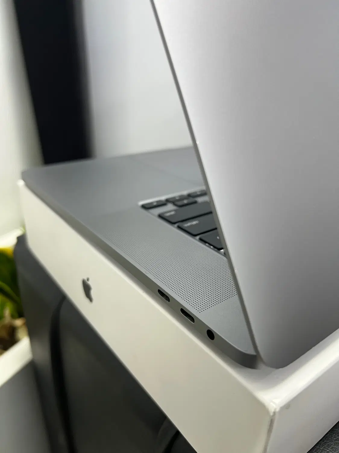 macbook pro 16 2019/core i9/32GB/512GB/4GBAMD|رایانه همراه|تهران, میدان ولیعصر|دیوار