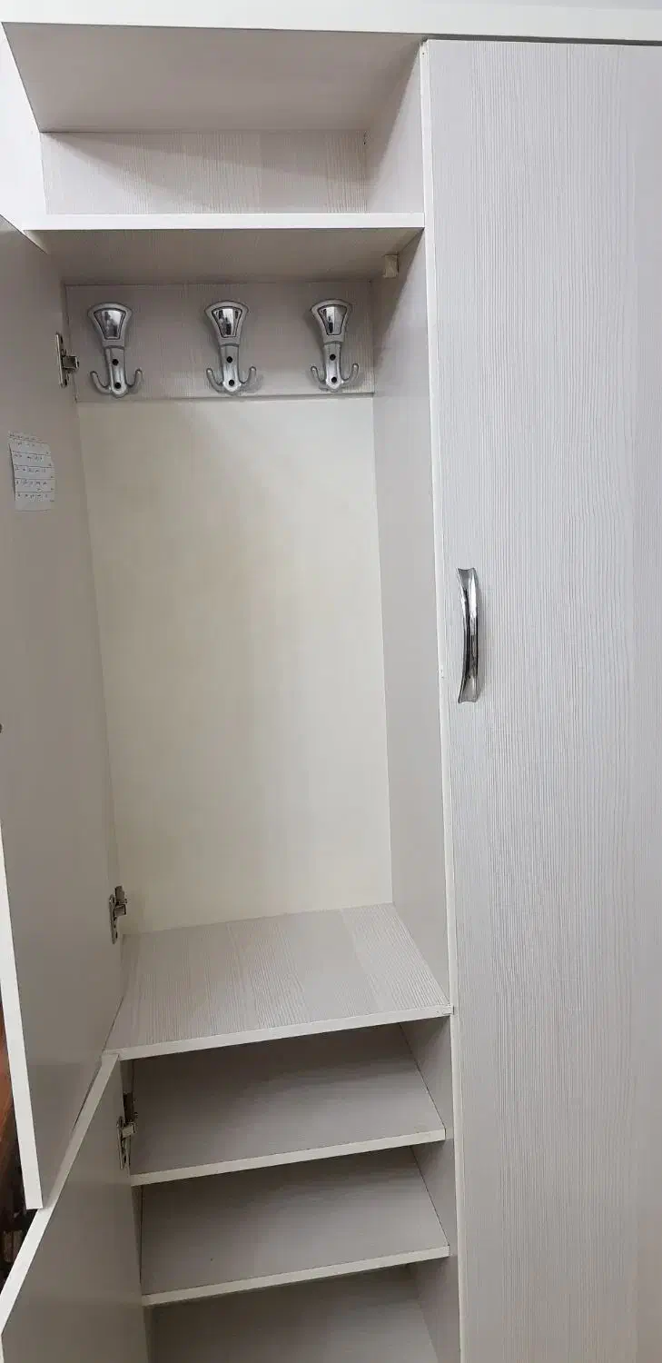 جاکفشی|جاکفشی، کمد، دراور|کهریزک, |دیوار