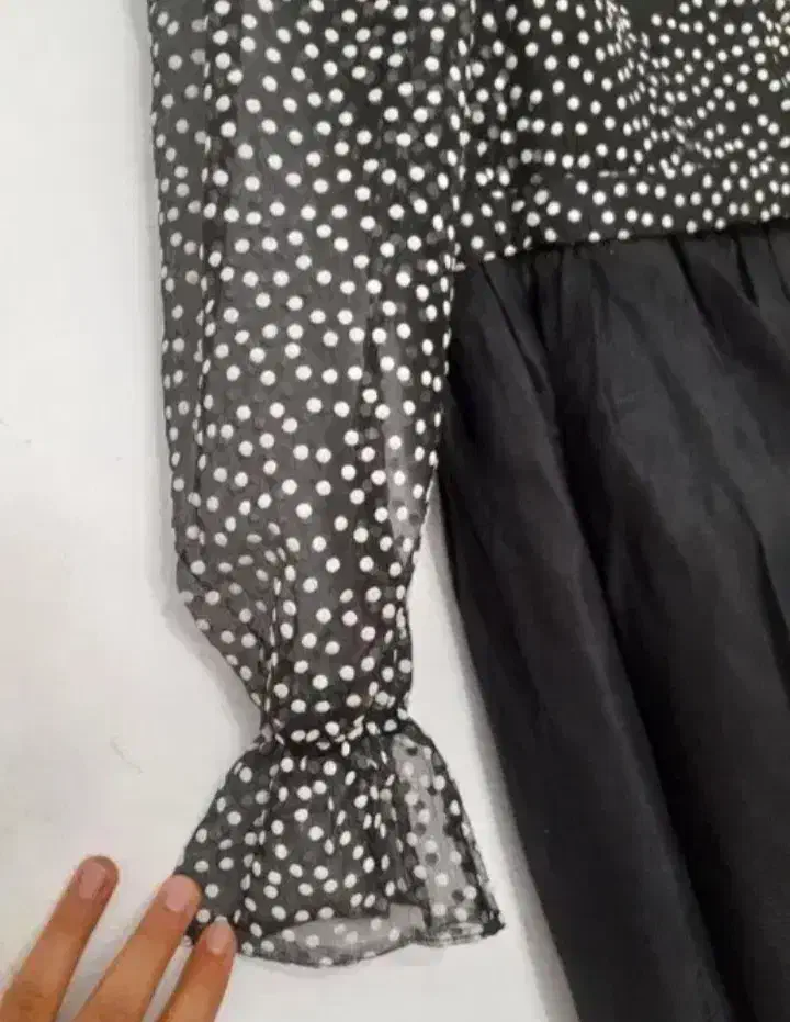 لباس مجلسی عروسکی|لباس|گلستان (تهران), |دیوار