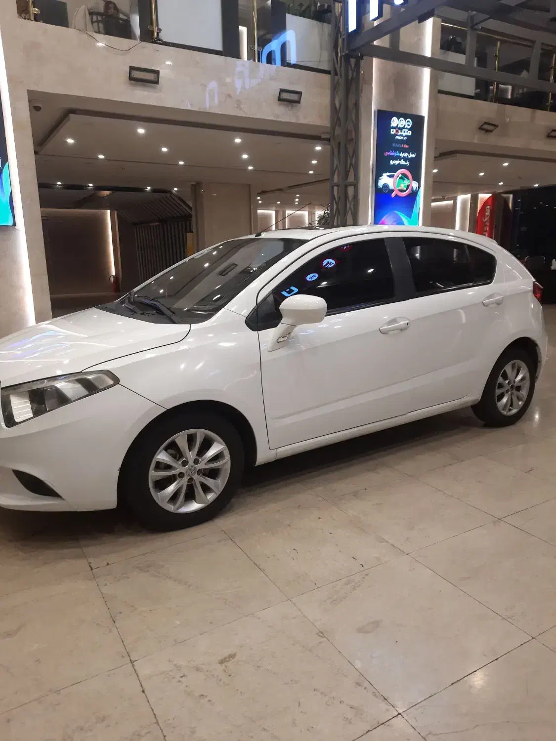 برلیانس  h220 اتومات|خودرو سواری و وانت|تهران, نیلوفر|دیوار