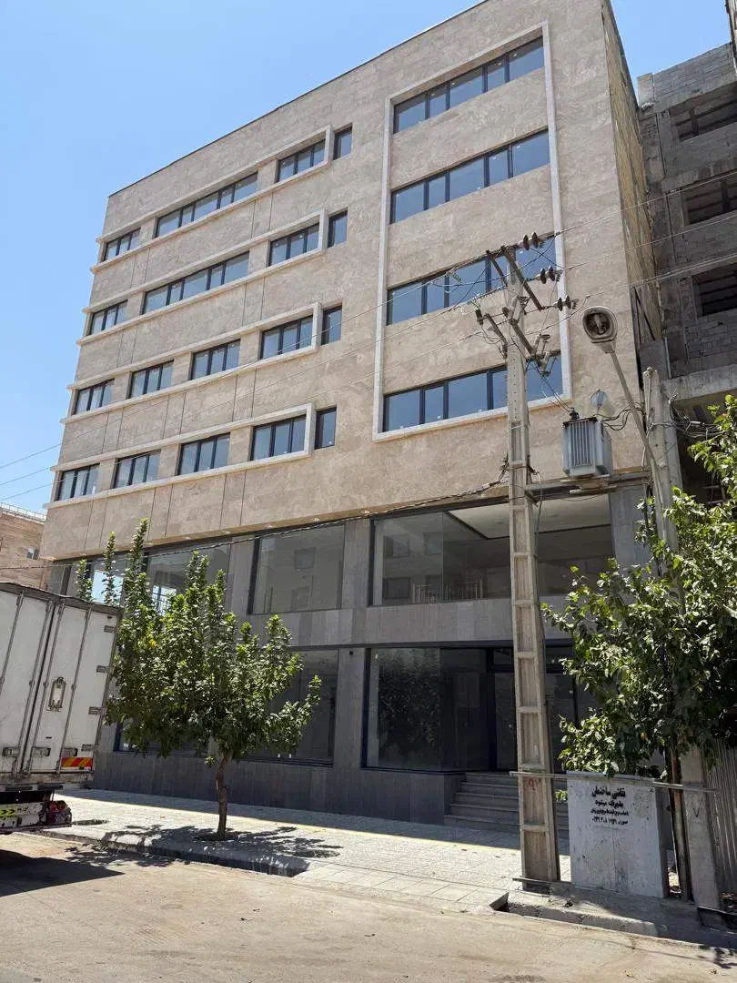 پکیج کامل ساختمان ۸ واحد اداری و تجاری شیک|فروش دفتر کار، اتاق اداری، مطب|شیراز, جانبازان|دیوار