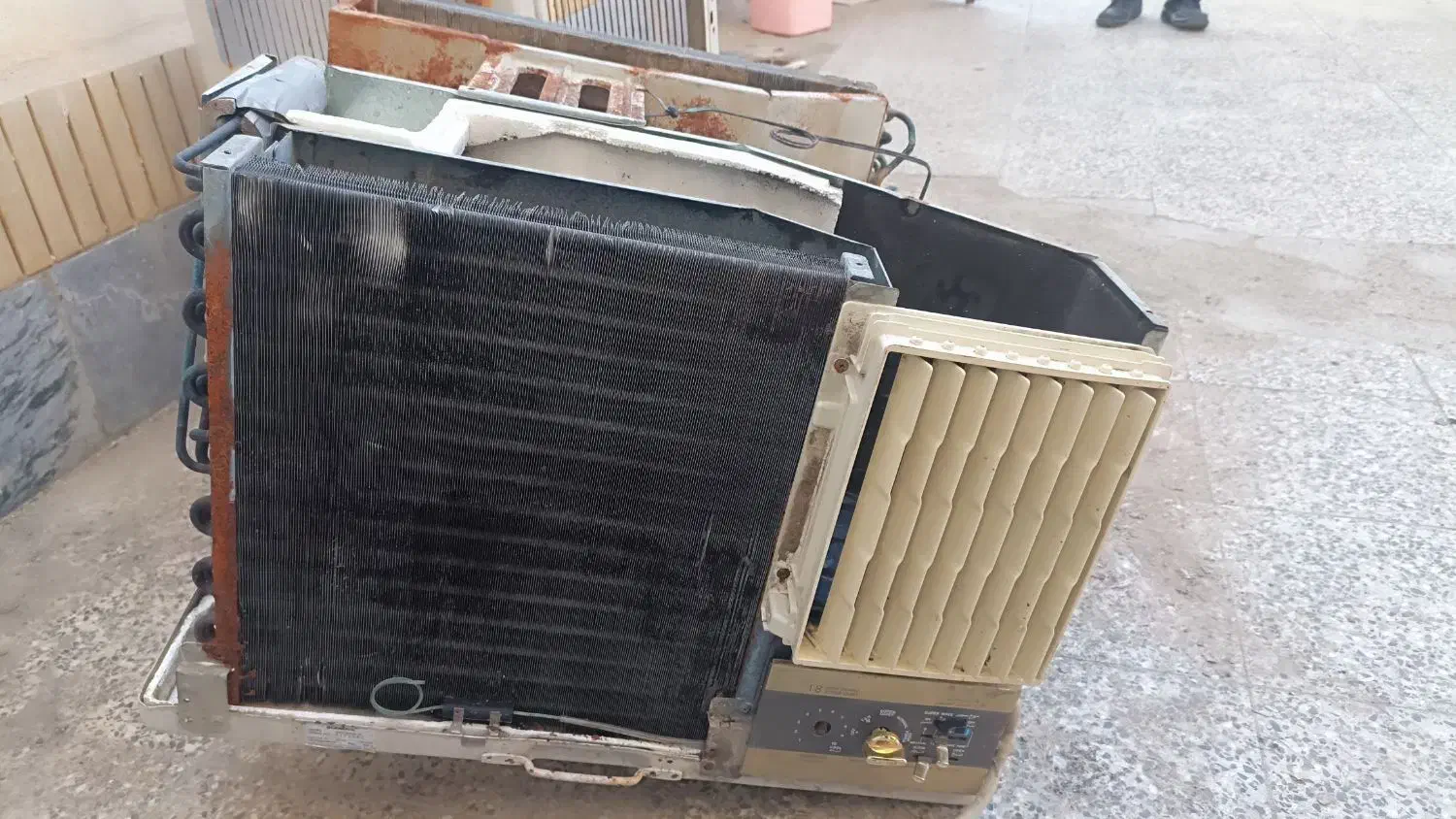 فروش کولر گازی پنجرهای|کولر گازی و فنکوئل|چابهار, |دیوار