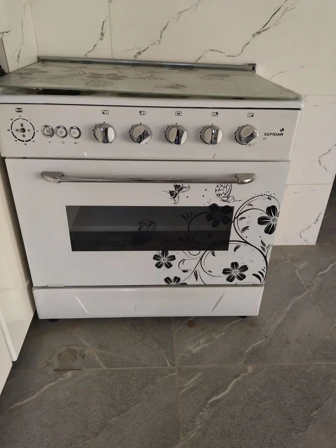 وسایل آشپزخانه|مبلمان خانگی و میز عسلی|سنندج, |دیوار