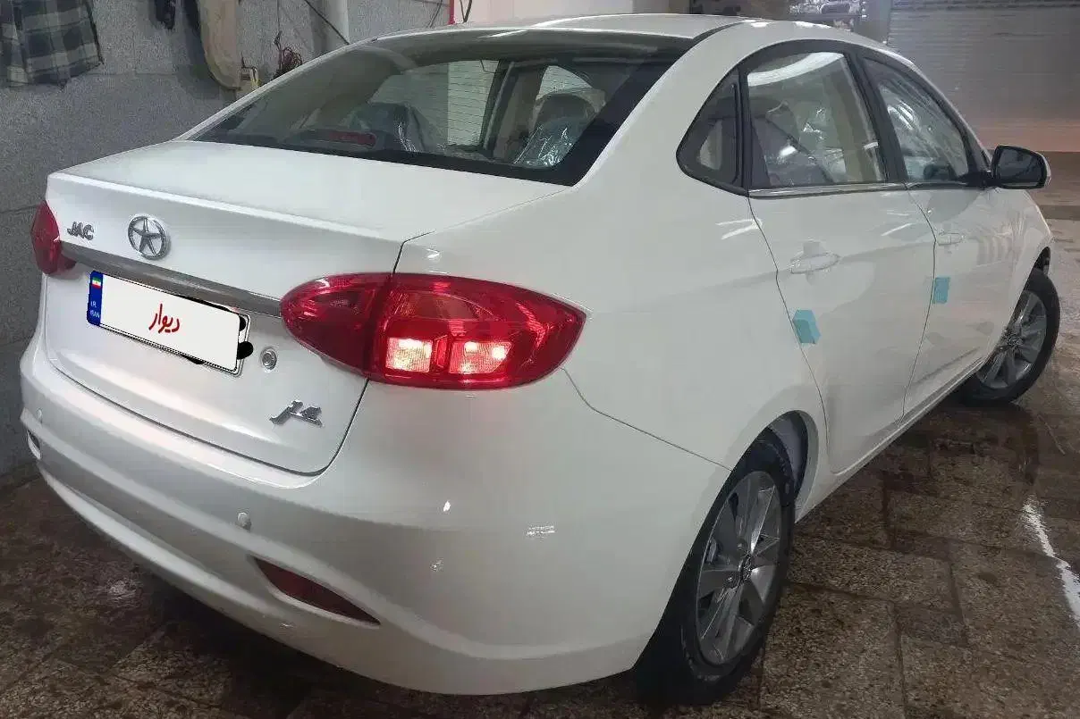 jac j4 1404 خشک تحویلی ۲۵ آذر ماه|خودرو سواری و وانت|مشهد, کارمندان دوم|دیوار