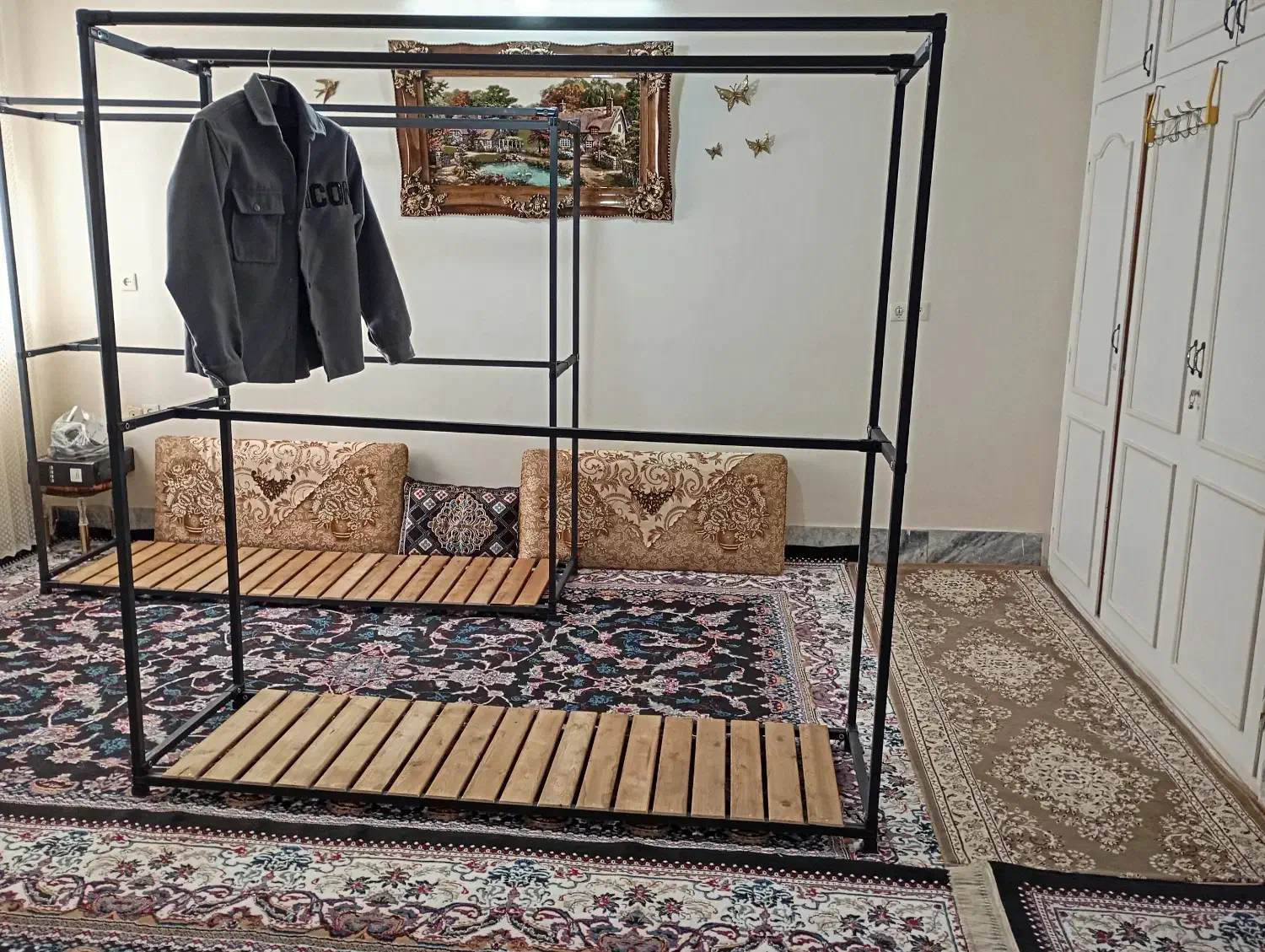 رگال لباس و شلوار|بندرخت و رخت‌آویز|بروجرد, |دیوار