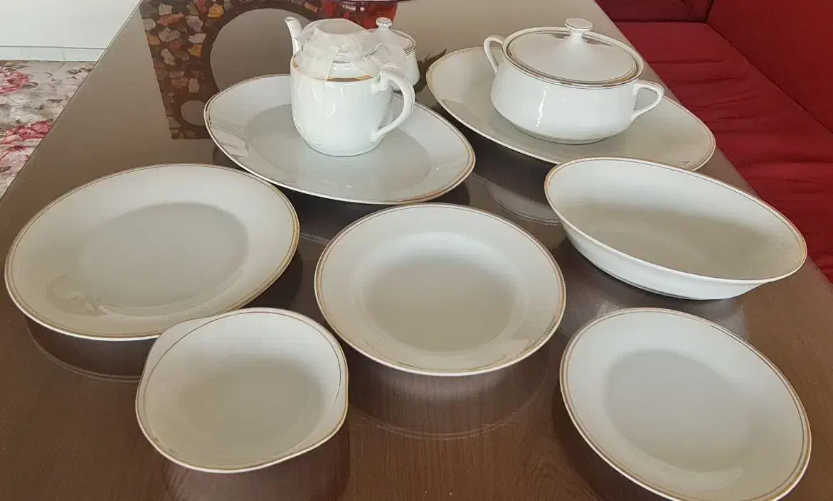 سرویس چینی*اصل ژاپن* ۱۲ نفره|ظروف سرو و پذیرایی|تهران, اکباتان|دیوار