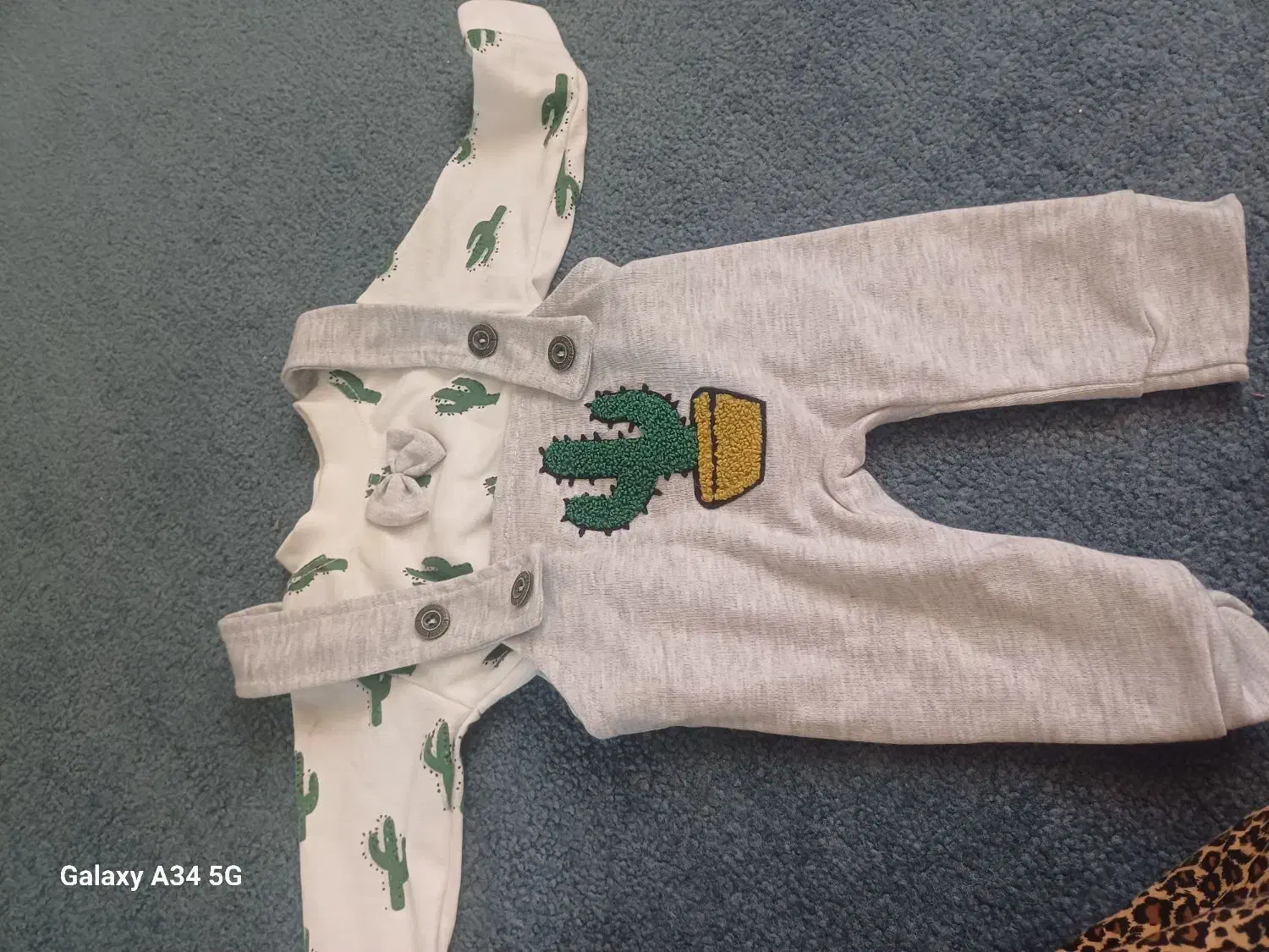 لباس بچه|لباس|جوانرود, |دیوار