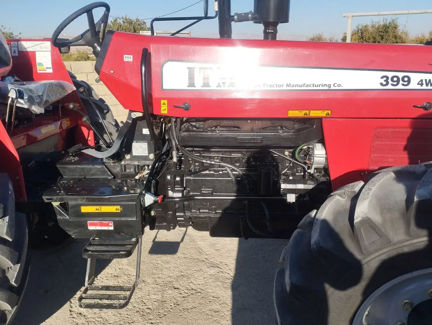 ...|خودرو سنگین|درب گنبد, |دیوار