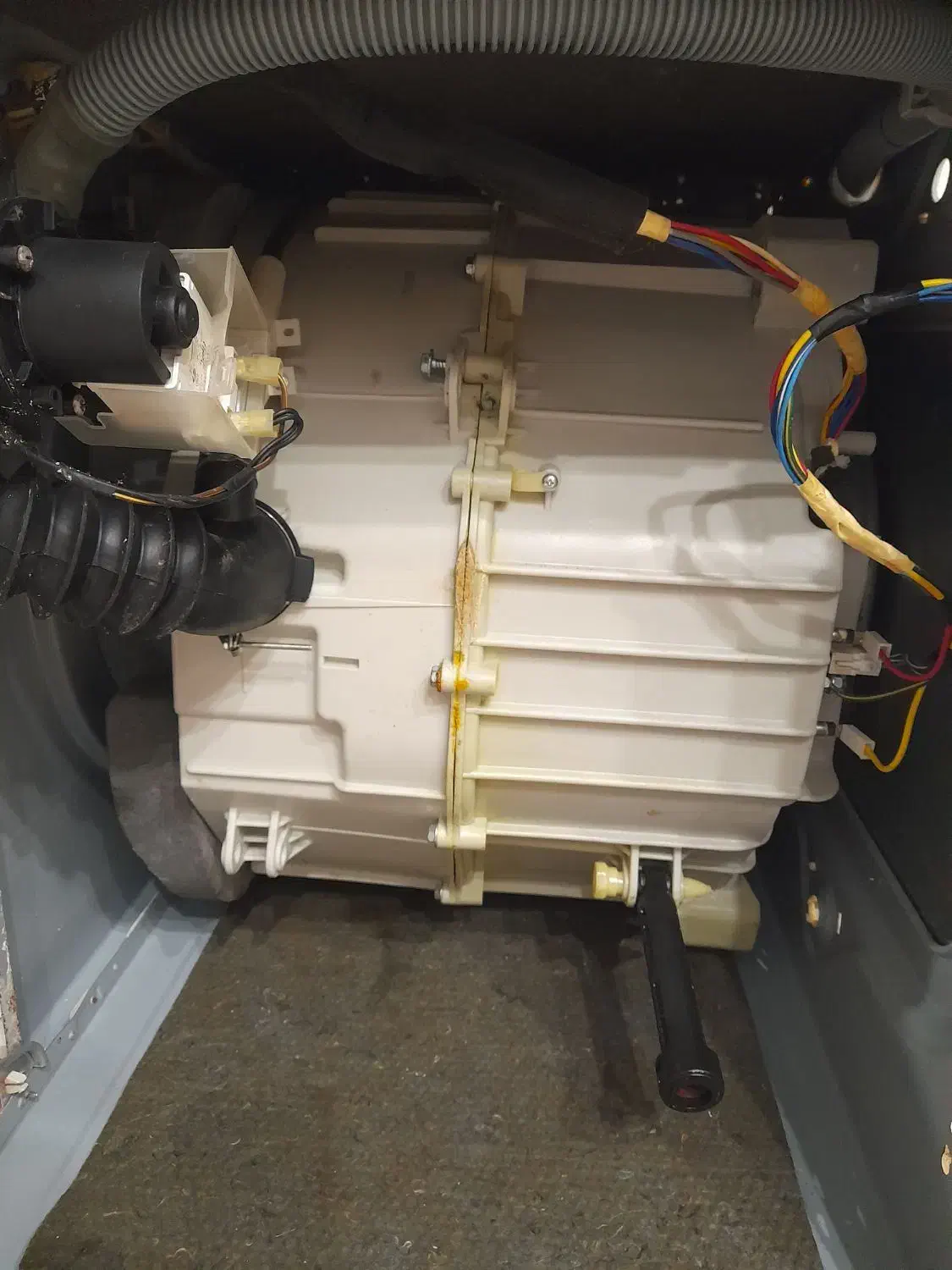 ماشین لباسشویی الجی ۷کیلویی|ماشین لباسشویی و خشک‌کن لباس|نوشهر, |دیوار