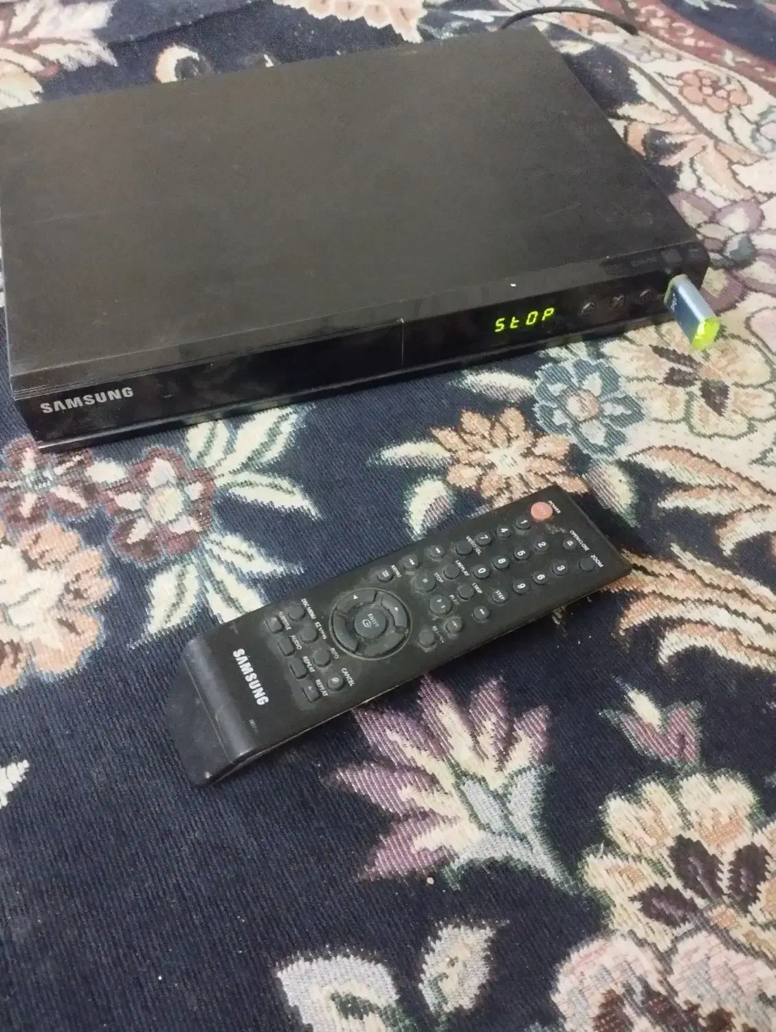 دستگاه فلش خور سامسونگ|پخش‌کننده DVD و ویدیو|اسلام‌شهر, مطهری|دیوار