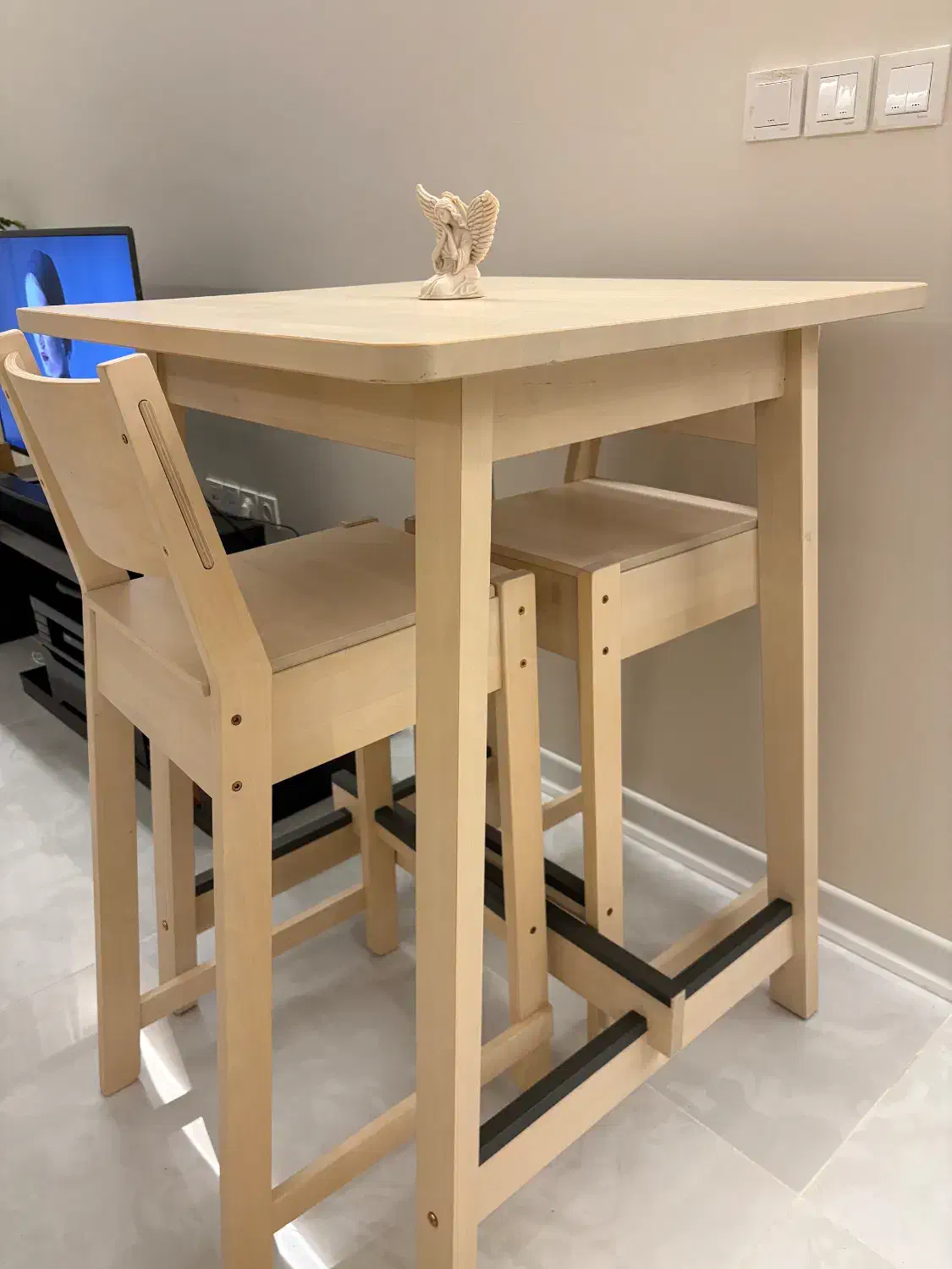 میز و صندلی بار ایکیا|میز و صندلی غذاخوری|کیش, |دیوار