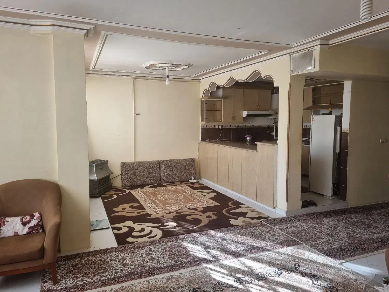 آپارتمان۱۰۰ متری در متخصصین|فروش آپارتمان|کرمانشاه, |دیوار