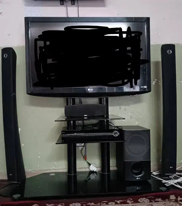 LCD ال جی|تلویزیون و پروژکتور|زاهدان, |دیوار