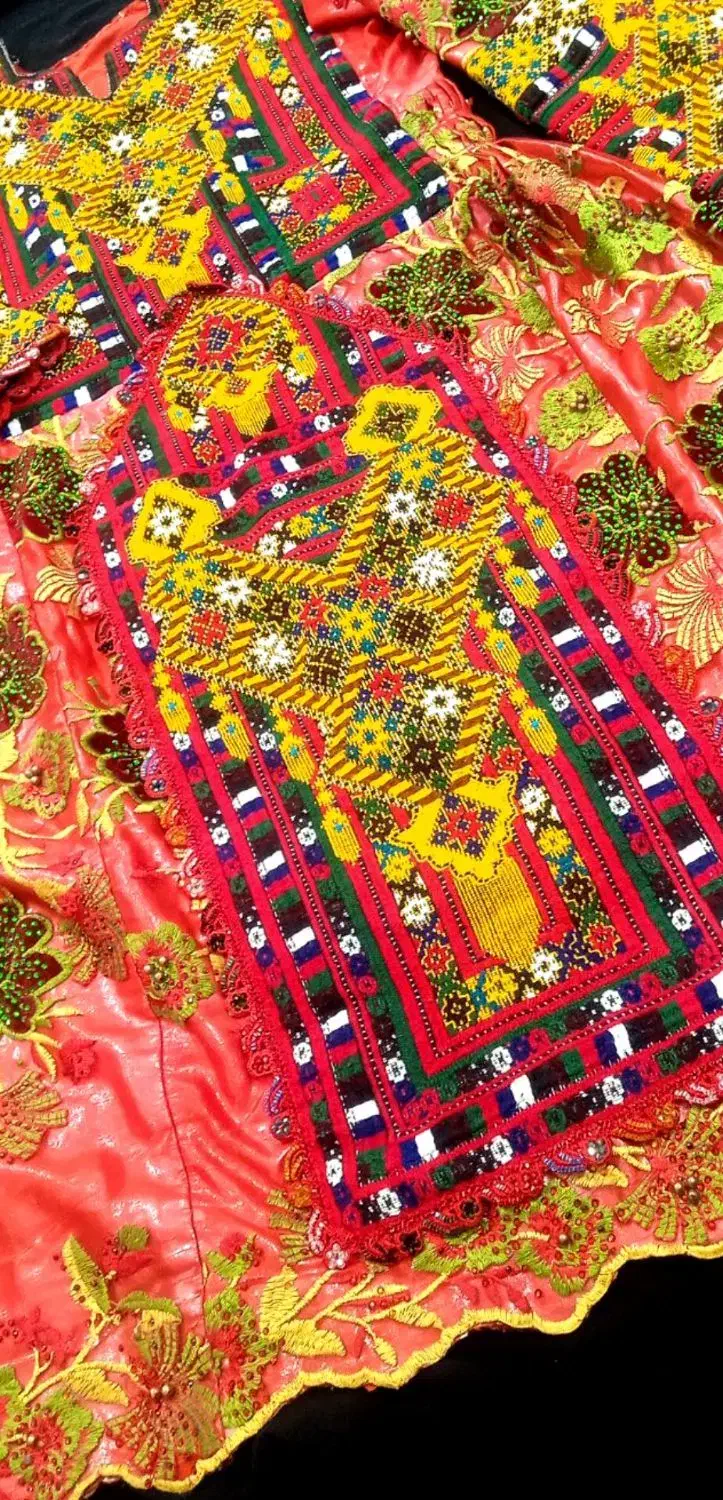 لباس|لباس|سراوان, |دیوار