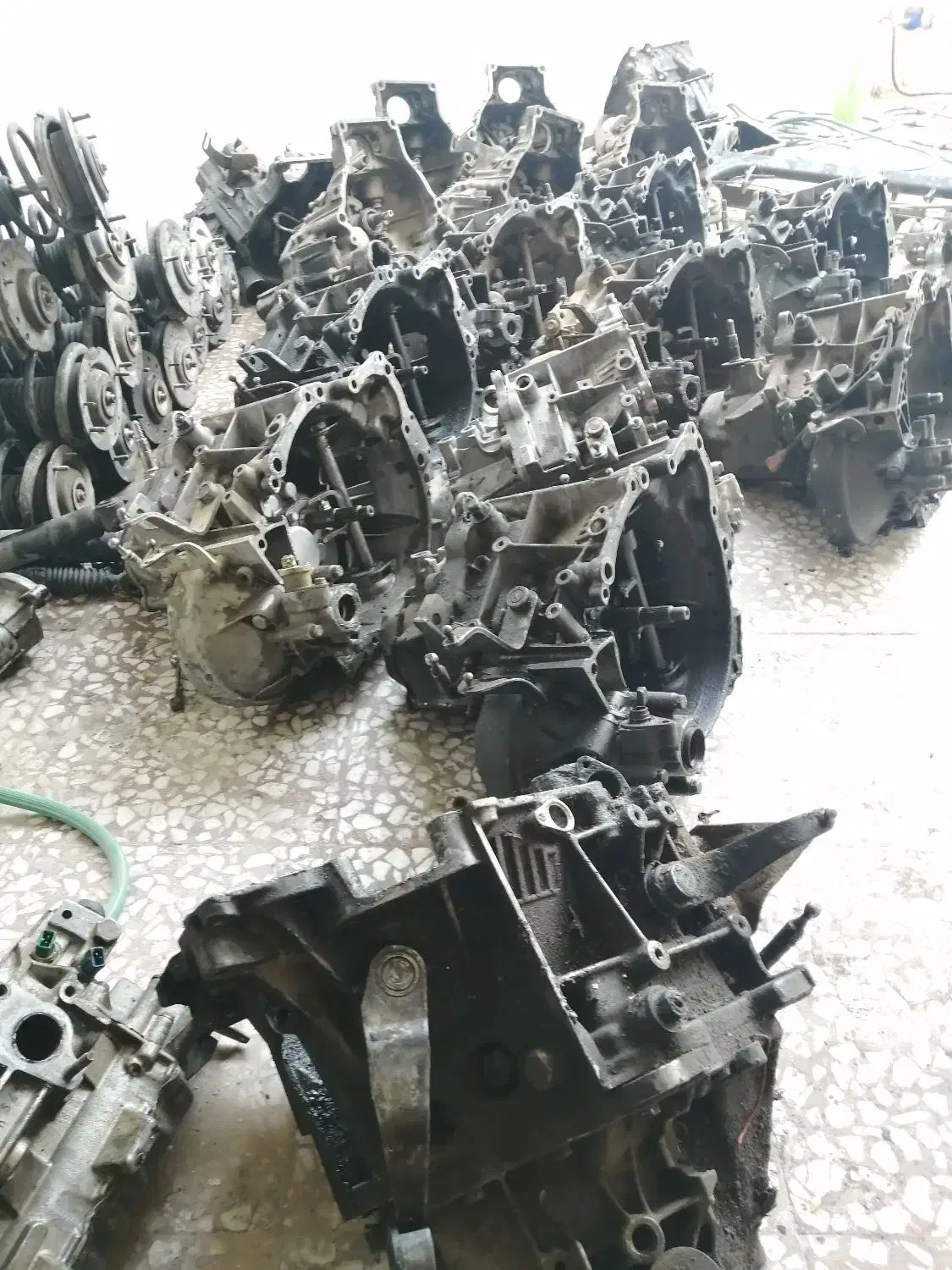 گیربکس و موتور پژو پراید زانتیا و206|قطعات یدکی و لوازم جانبی|برازجان, |دیوار