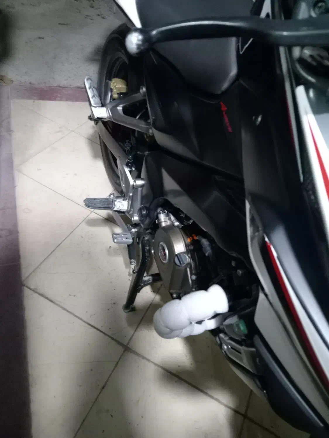 موتورباموتور40سیبی|موتورسیکلت|خمینی‌شهر, |دیوار