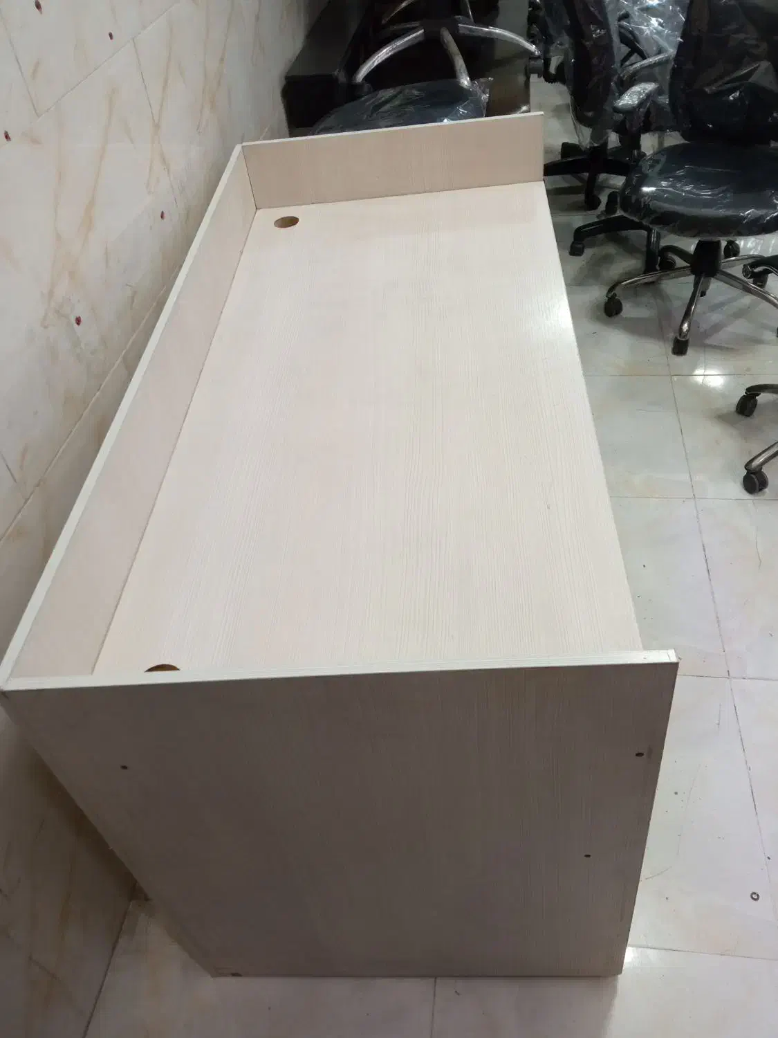 میز کانتر سالم در حد|میز تحریر و کامپیوتر|قم, کلهری|دیوار