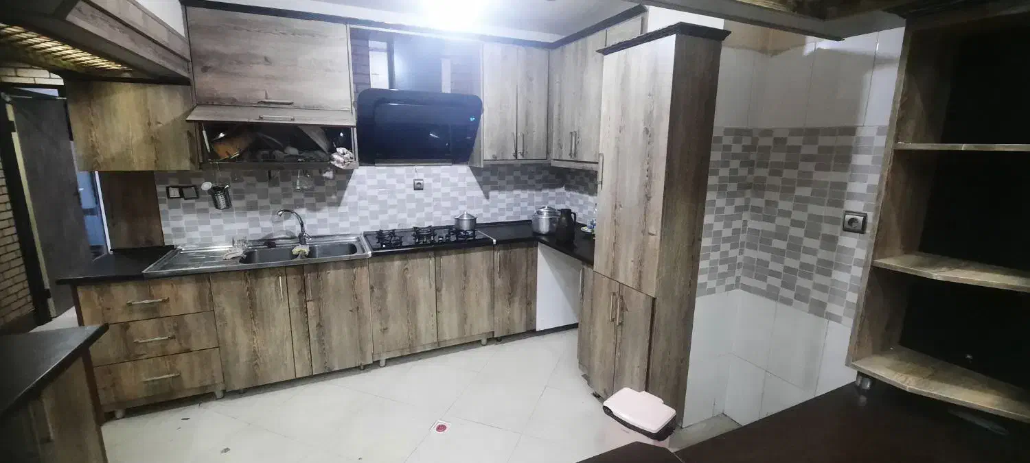 کابینت ام دی اف کم کار درحد نو|مصالح و تجهیزات ساختمان|قرچک, میرزائی شمالی|دیوار