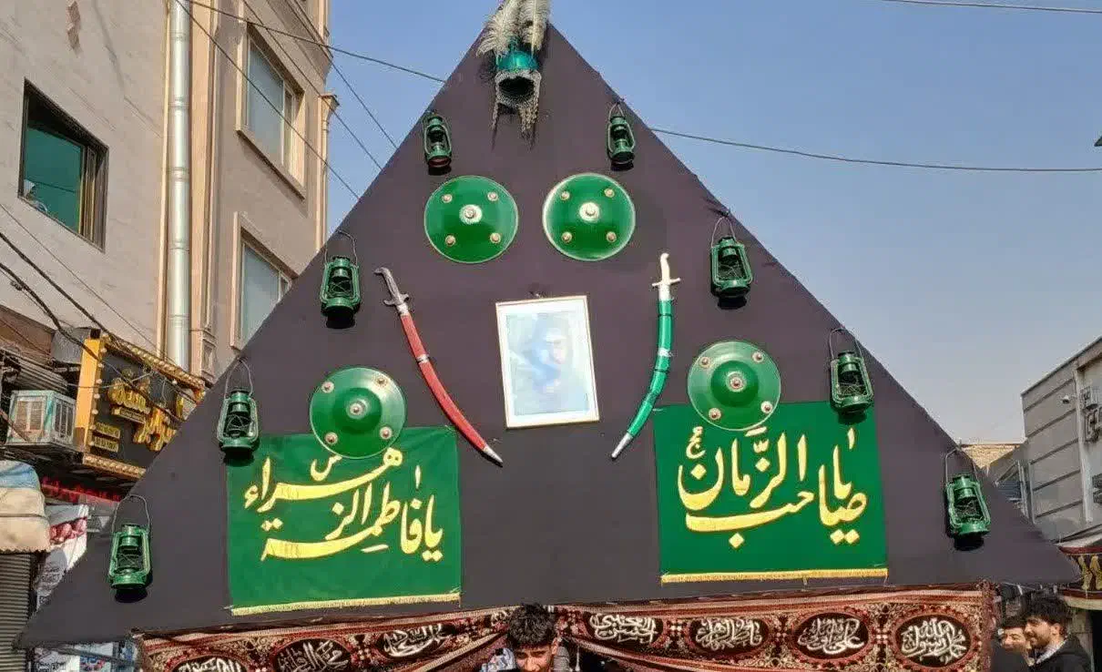 علامت چهل چراغ/چهلچراغ|کلکسیون اشیاء عتیقه|خاوران, |دیوار