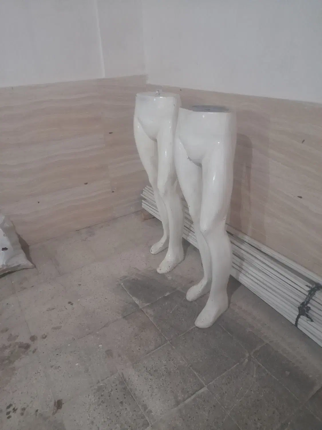 مانکن در حد نو|فروشگاه و مغازه|رباطکریم, نصیرشهر|دیوار