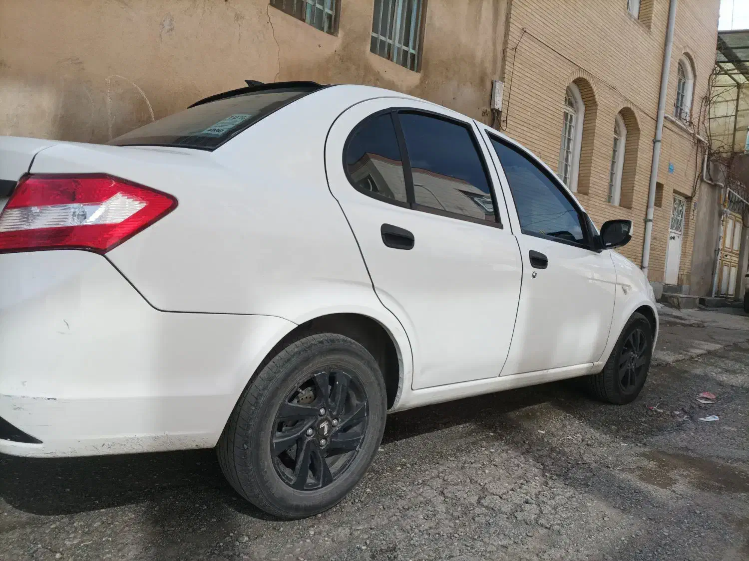 ساینا مدل ۹۷|خودرو سواری و وانت|سنندج, |دیوار