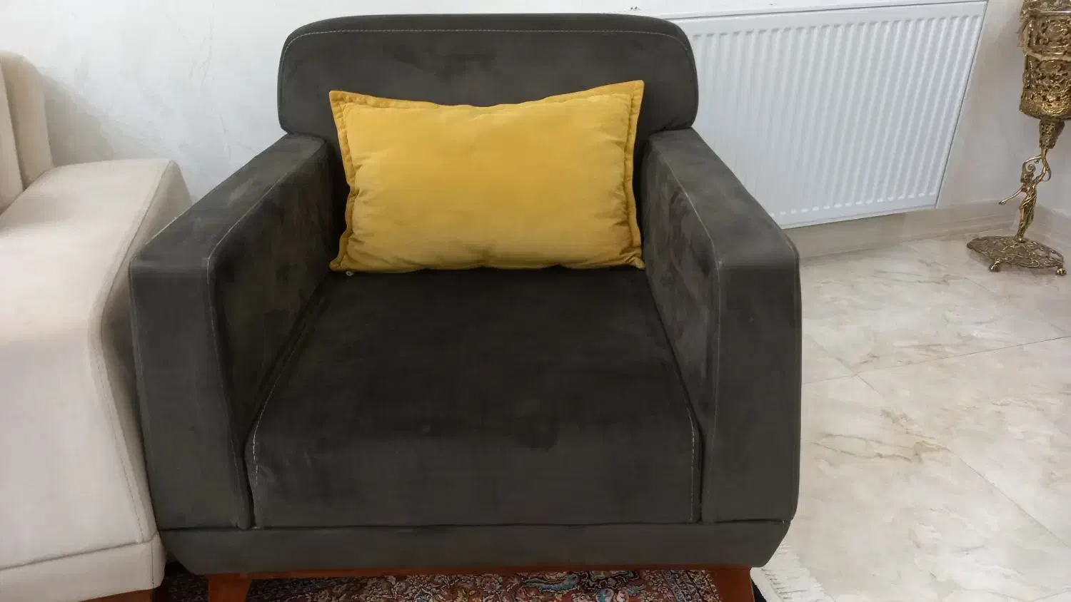 مبل راحتی|مبلمان خانگی و میز عسلی|مشکیندشت, |دیوار