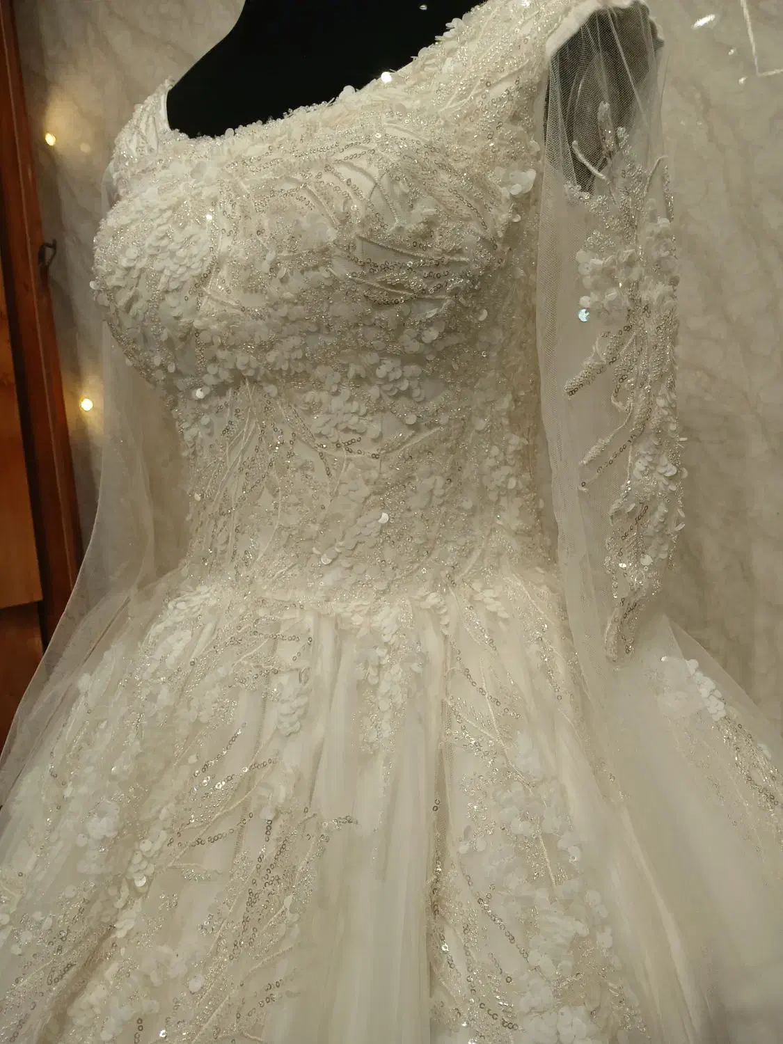 لباس عروس|لباس|اردبیل, |دیوار