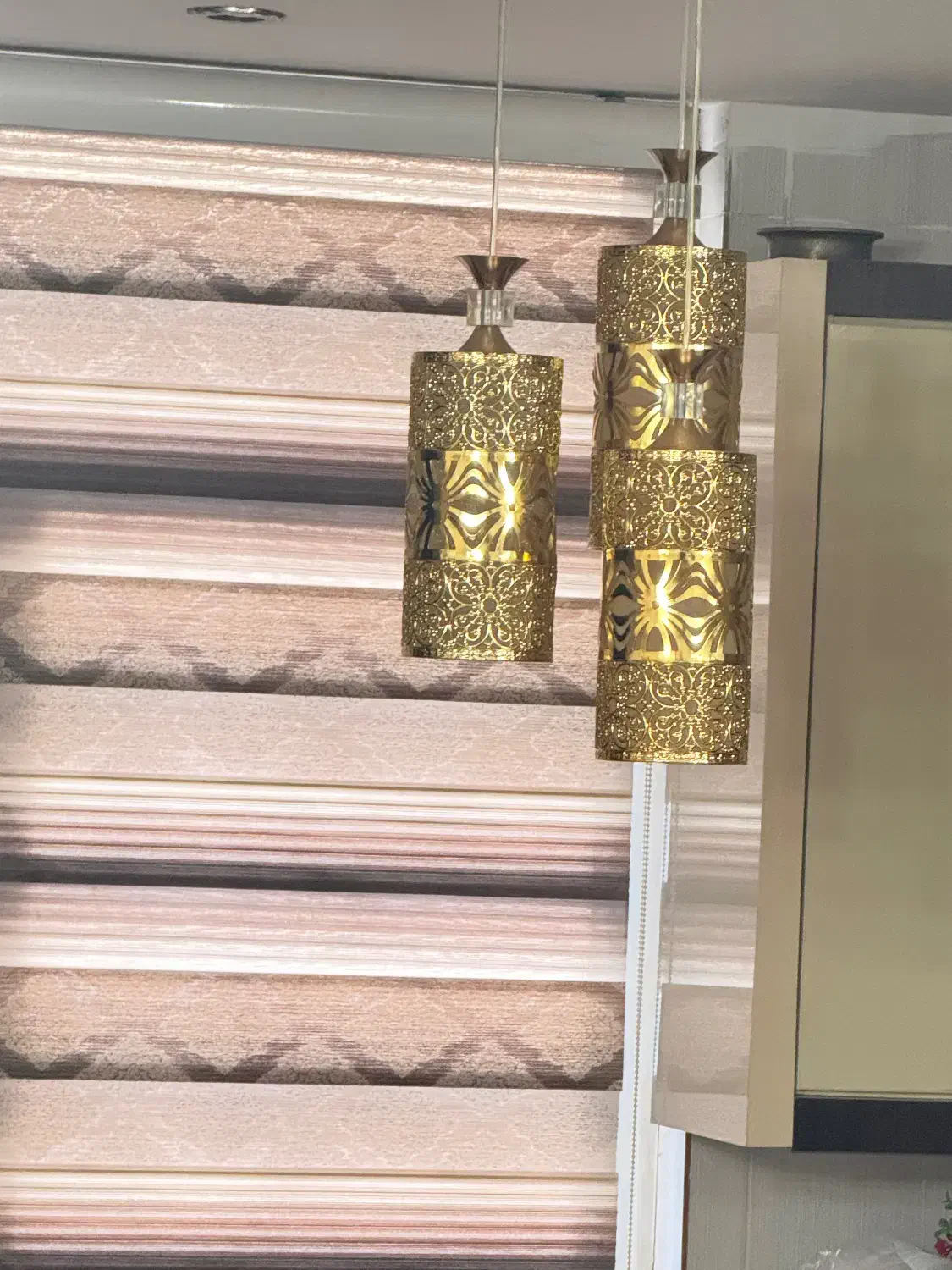 لوستر آشپزخانه|لوستر و چراغ آویز|شاهرود, |دیوار