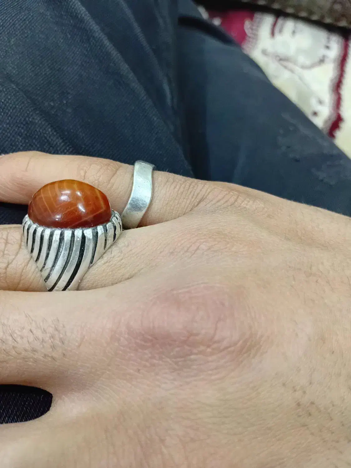 انگشتر|جواهرات|میبد, |دیوار