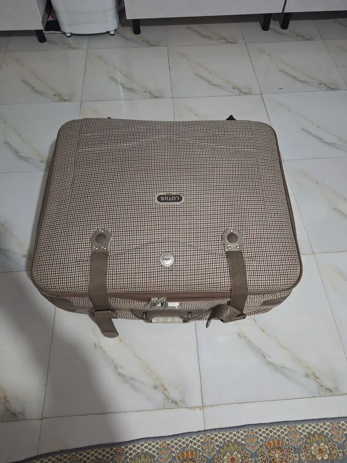 چمدان خانواده|کیف، کفش، کمربند|ملارد, |دیوار