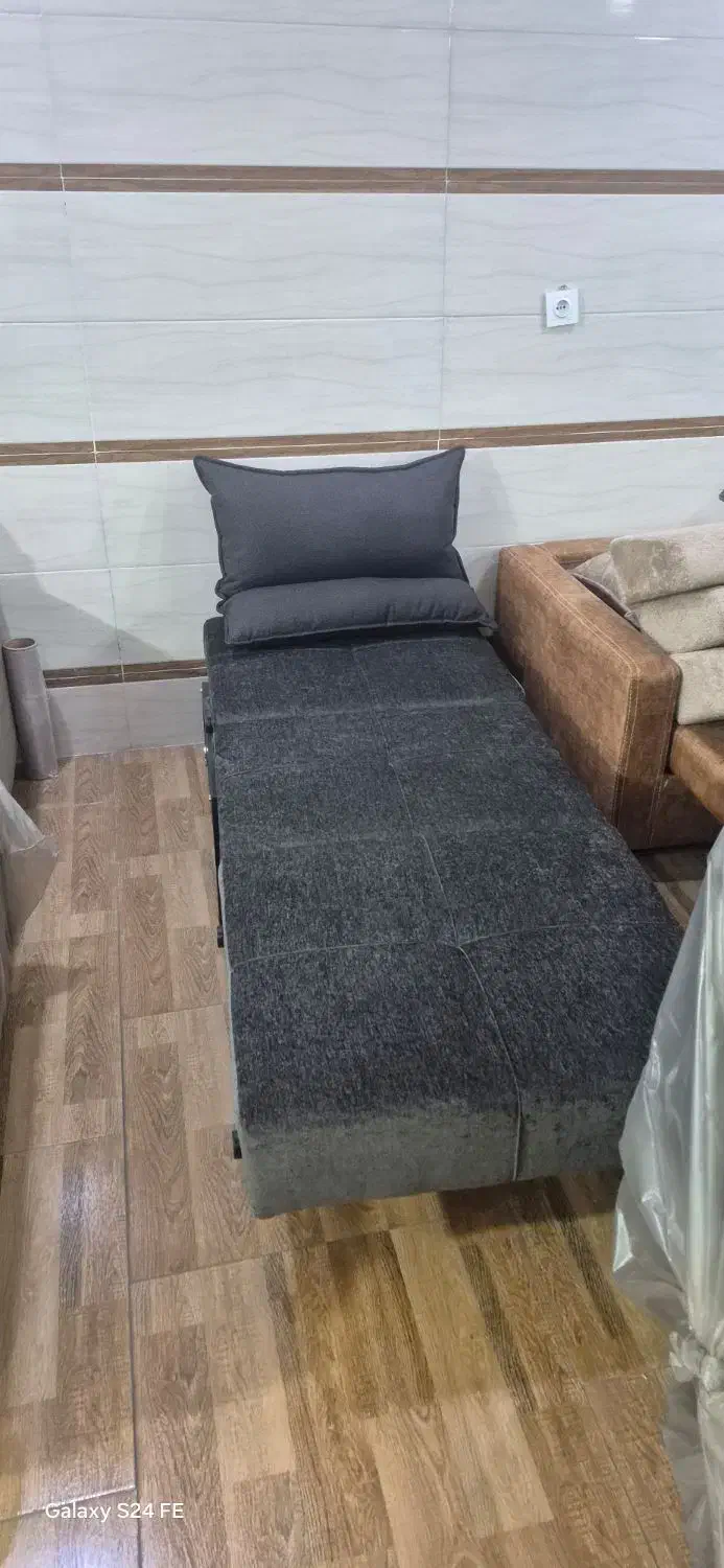 پخش و فروش انواع مبلمان تختخوابشو|مبلمان خانگی و میز عسلی|یزد, |دیوار