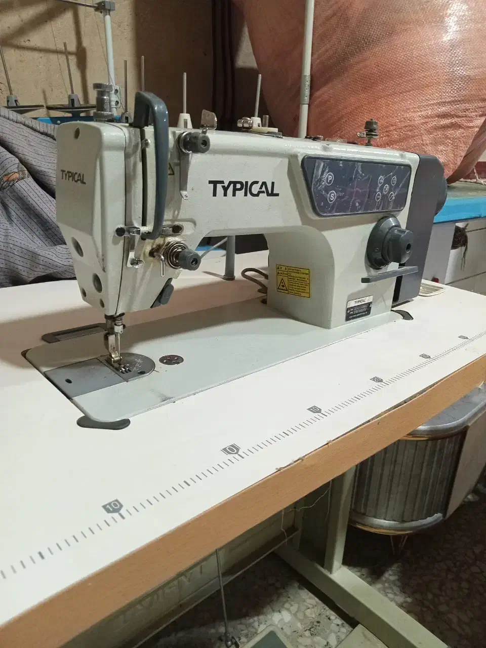 راسته دوز و سردوز درحد نو|چرخ خیاطی و ریسندگی|بیضا, |دیوار