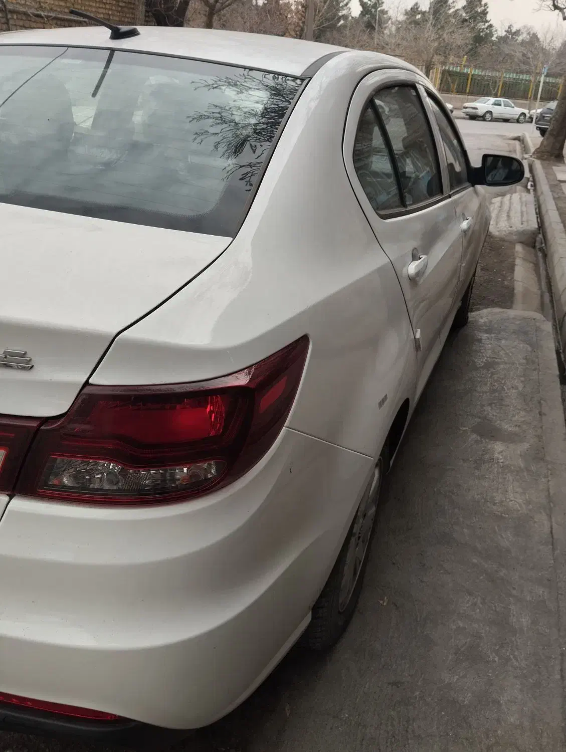 شاهین glمدل 404|خودرو سواری و وانت|مشهد, کارمندان دوم|دیوار