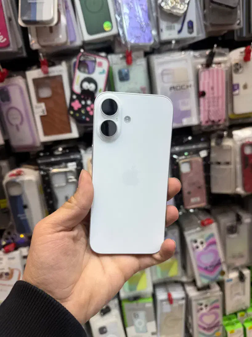 16 نرمال|موبایل|تبریز, |دیوار