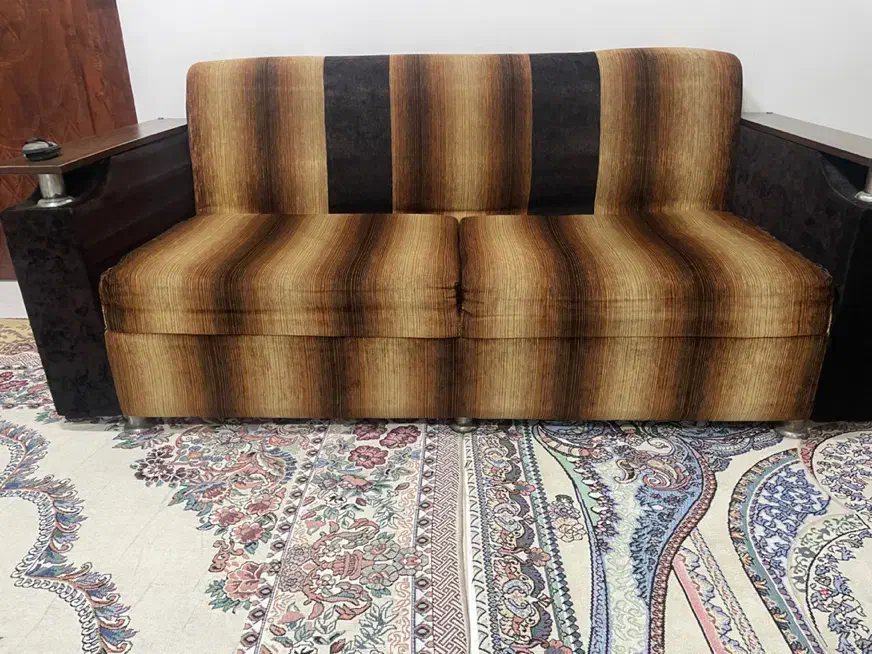 سرویس مبل دسته با میز عسلی|مبلمان خانگی و میز عسلی|صومعهسرا, |دیوار