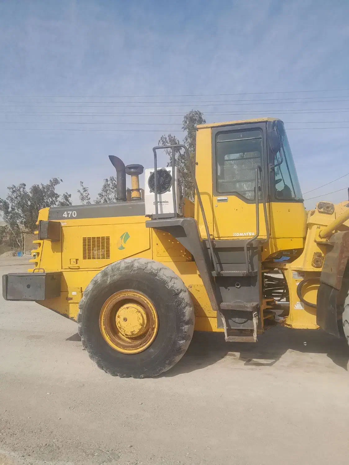 لودر کوماتسو ۴۰۰ خط ۳|خودرو سنگین|ایلام, |دیوار