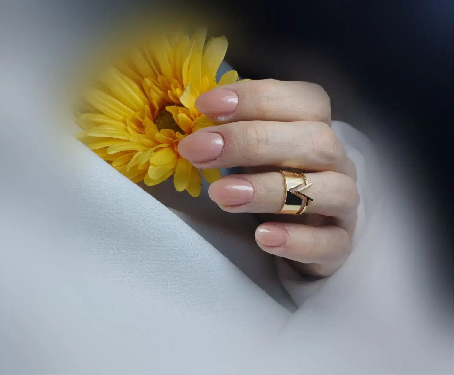 آموزش و انجام کلیه خدمات کاشت ناخن باقیمت ویژه|خدمات آرایشگری و زیبایی|کرمانشاه, |دیوار