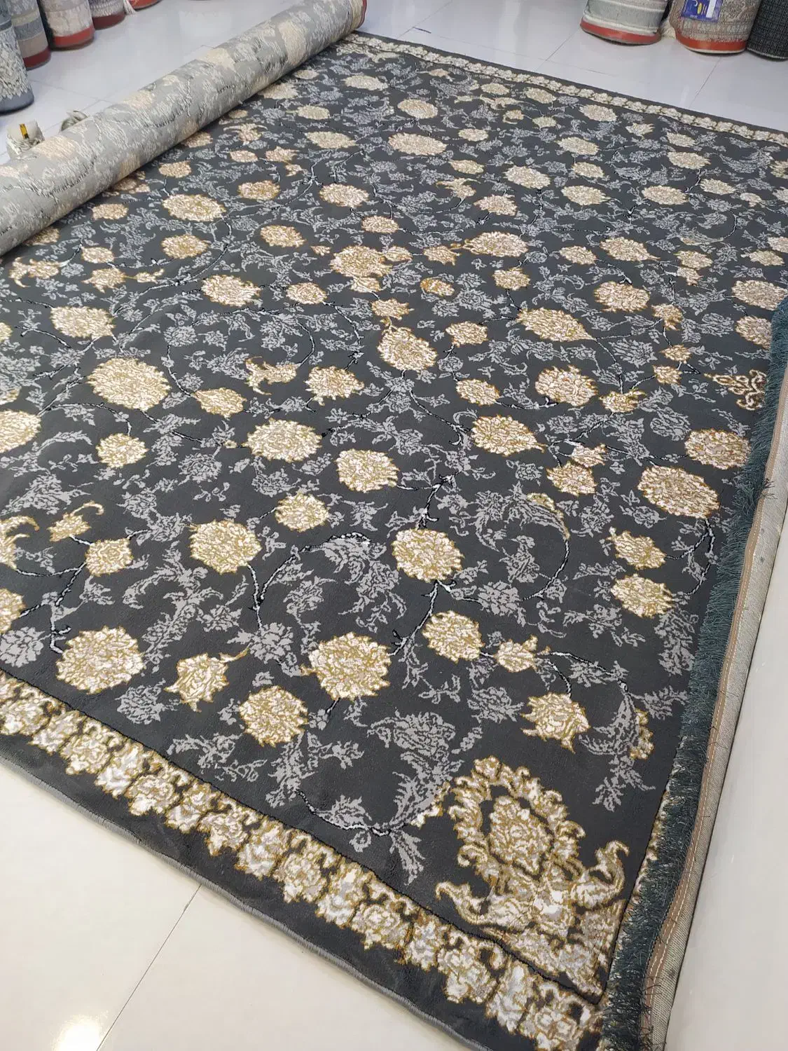 یک تخته فرش 9متری 440شانه،آکبند|فرش|نهاوند, |دیوار