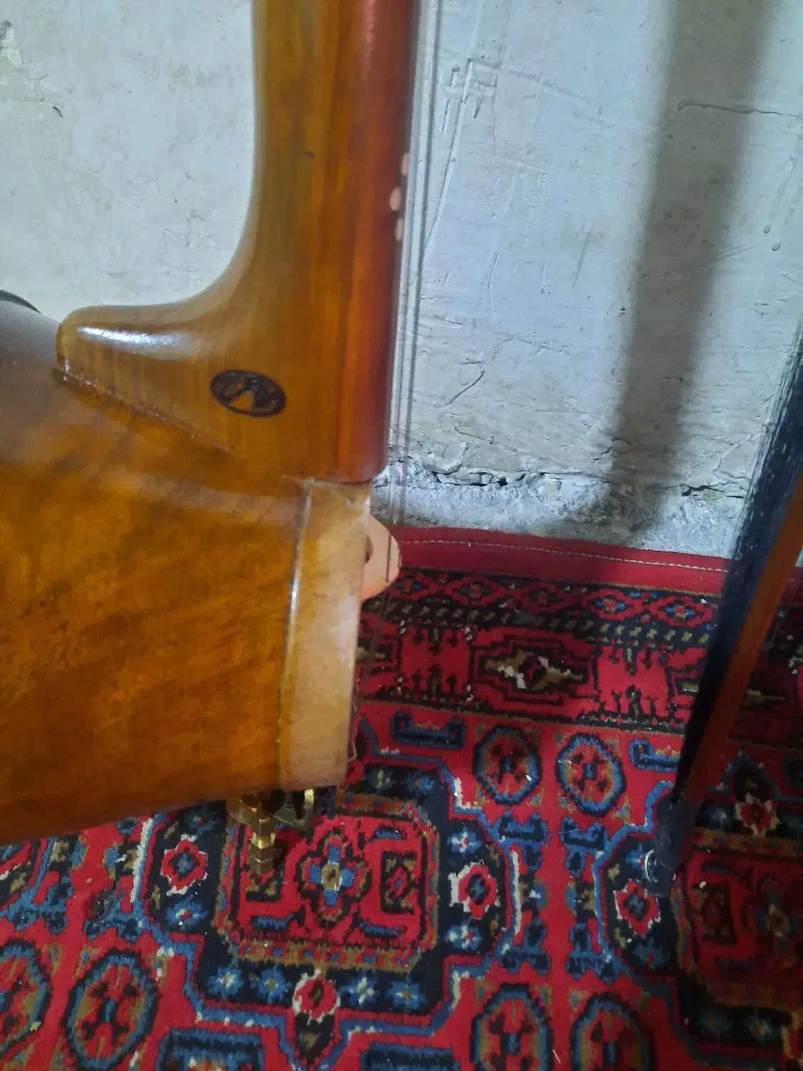 کمانچه|سازهای سنتی|بروجرد, |دیوار