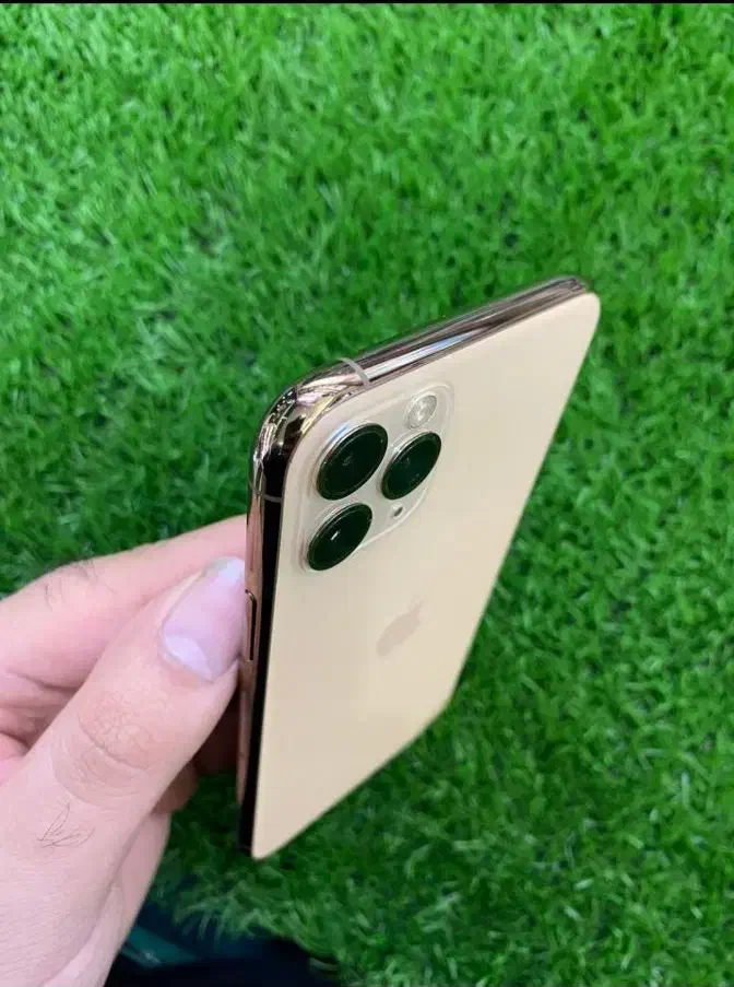 iPhone 11 pro zaa gold 256|موبایل|آق قلا, |دیوار