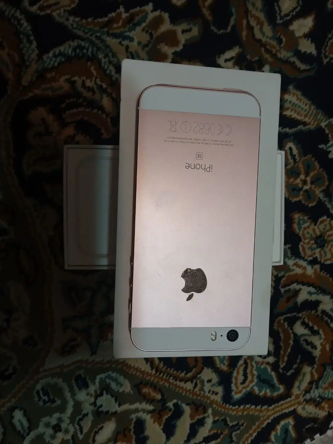 گوشی اپل SE|موبایل|تهران, نیروی هوایی (پیروزی)|دیوار