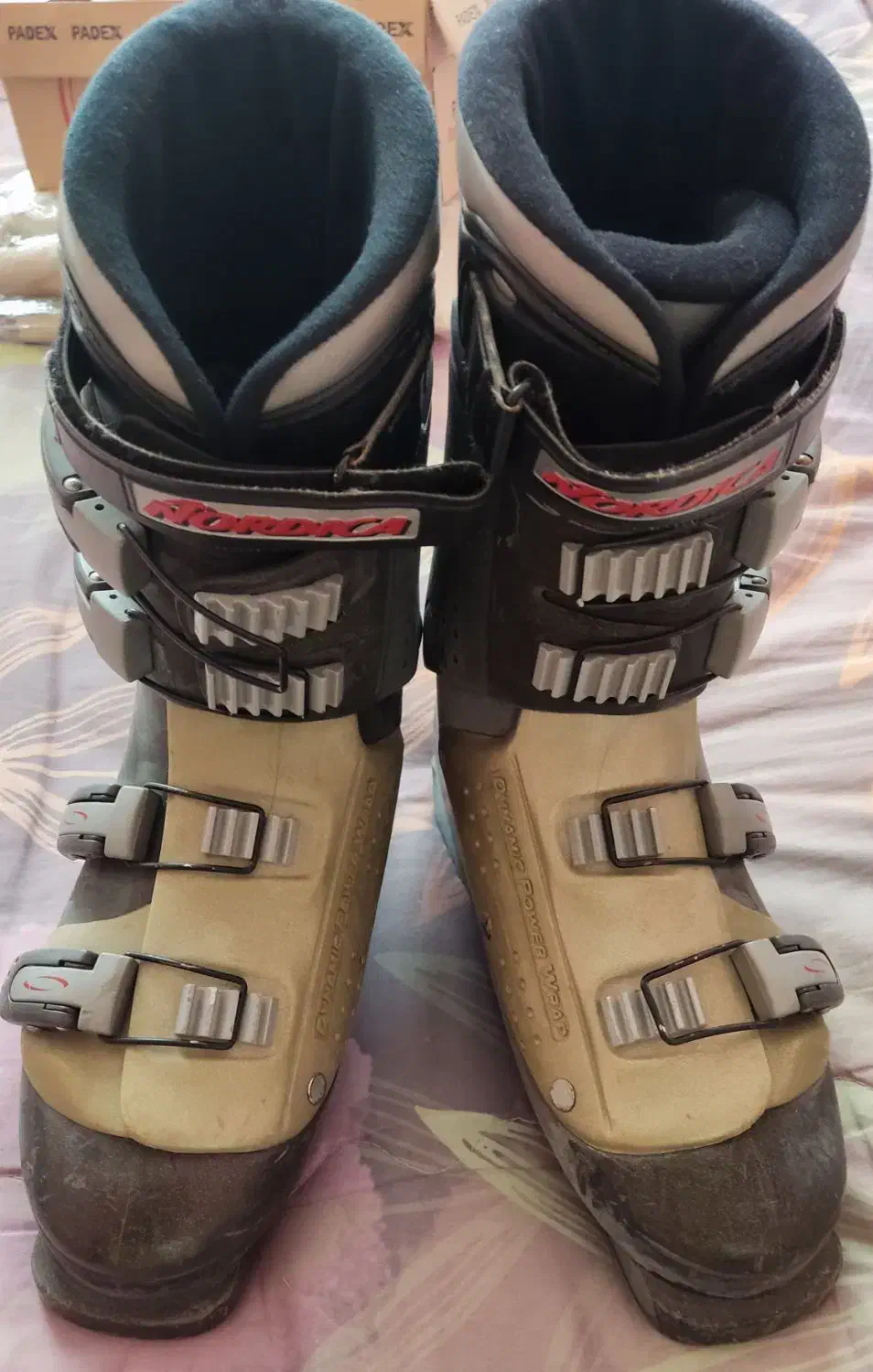 لباس و کفش اسکی|ورزش‌های زمستانی|مشهد, شهرآرا|دیوار