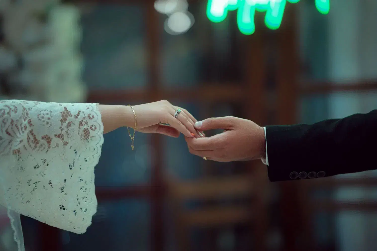 خدمات به عکاسی و فیلمبرداری|خدمات پذیرایی، مراسم|شاهینشهر, عطار|دیوار