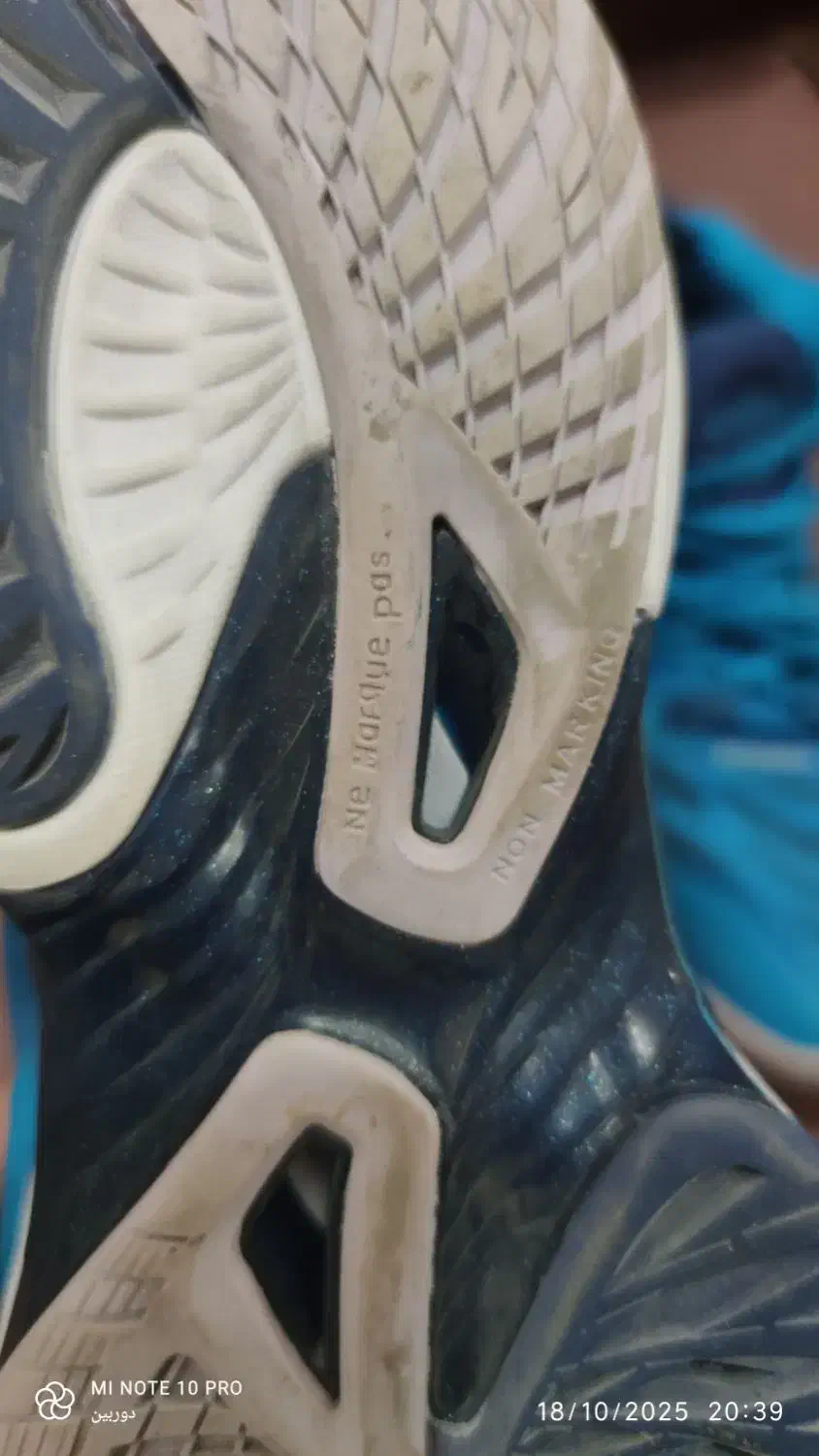 کفش والیبال آسیکس|کیف، کفش، کمربند|کردکوی, |دیوار