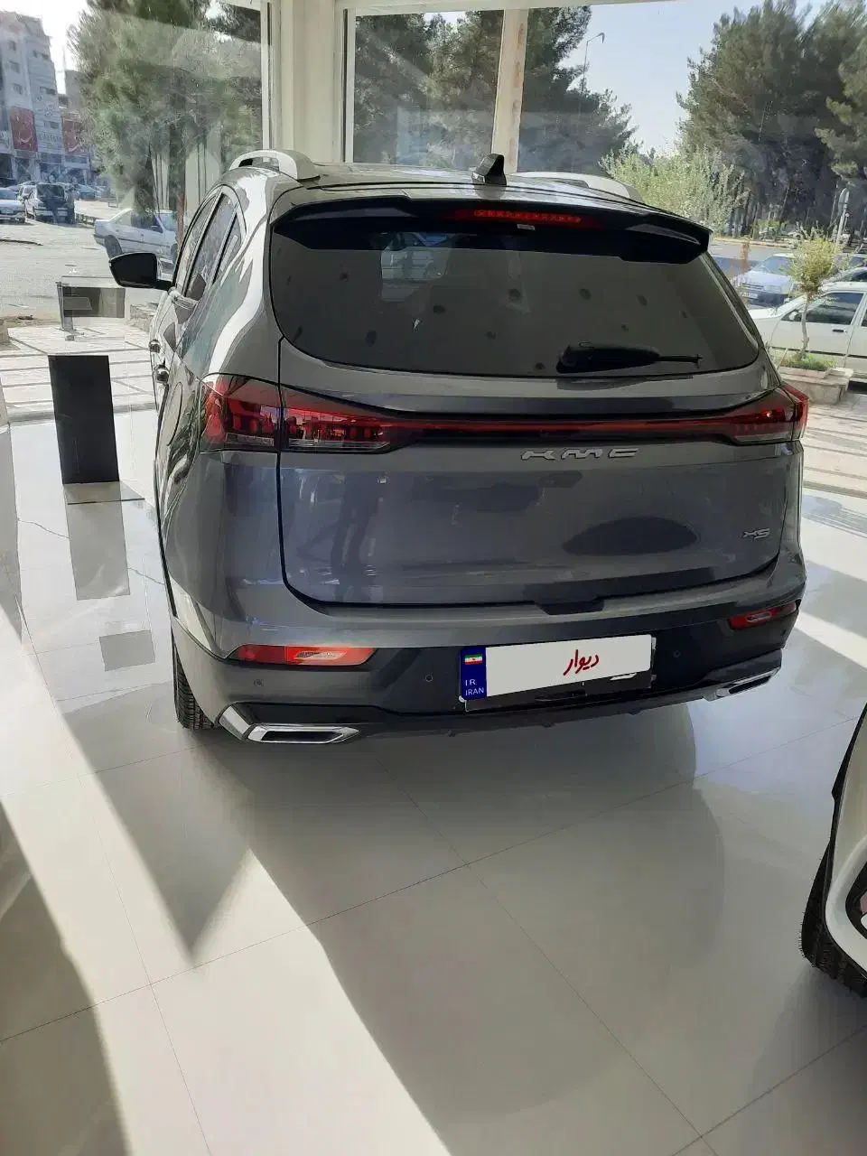 kmc x5|خودرو سواری و وانت|مشهد, آپارتمان های مرتفع|دیوار