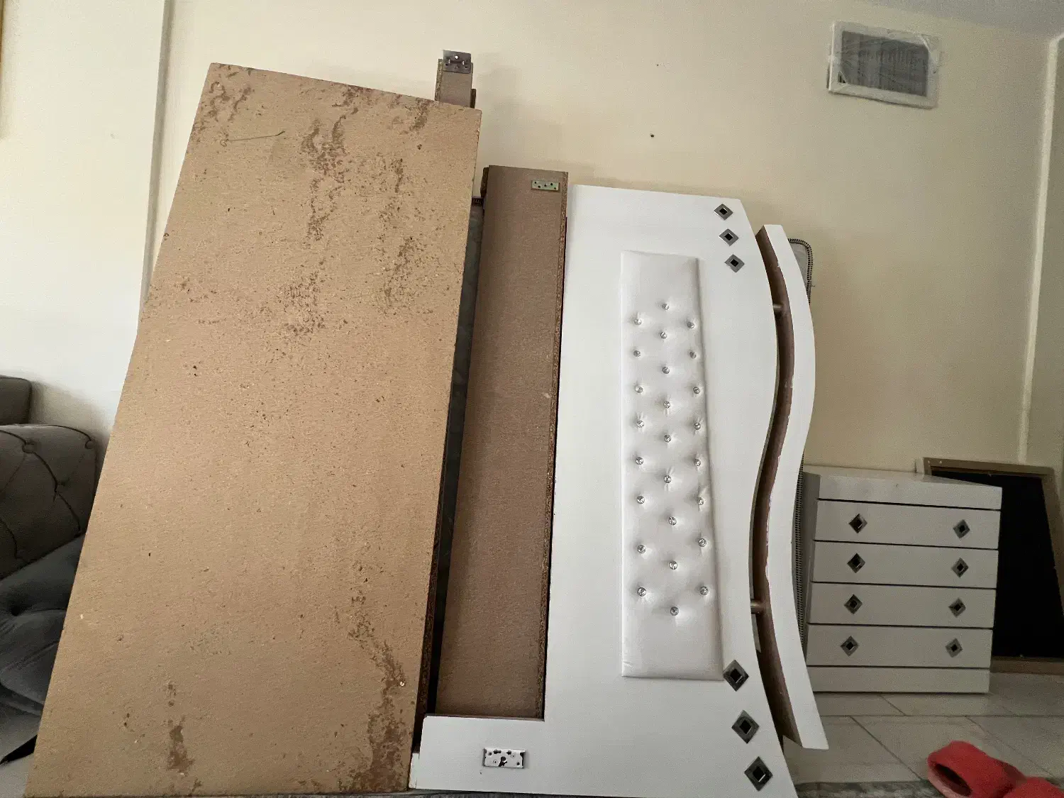 تخت خواب دو نفره همراه با تشک|تخت و سرویس خواب|پردیس, فاز ۱۱|دیوار