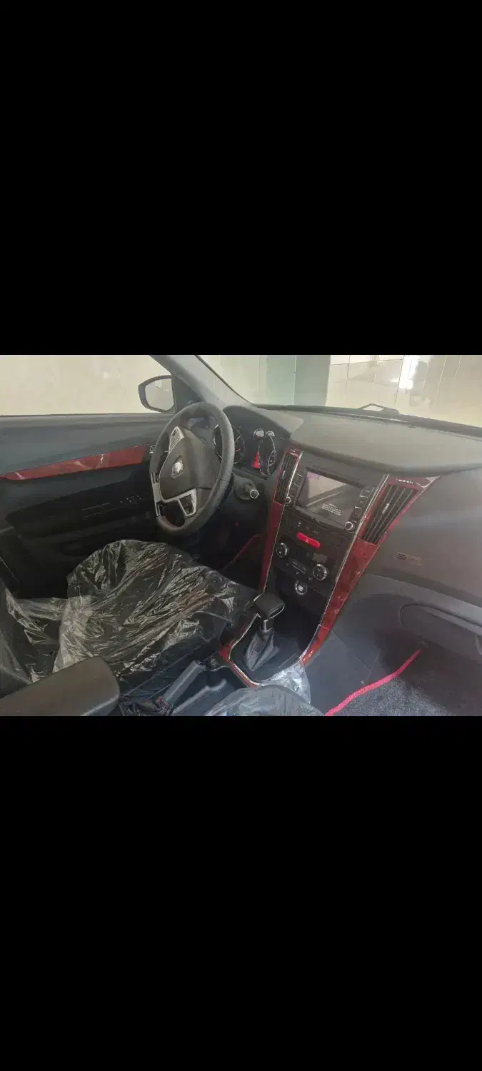 دنا پلاس آپشنال خشک مدل 1404|خودرو سواری و وانت|پلدشت, |دیوار