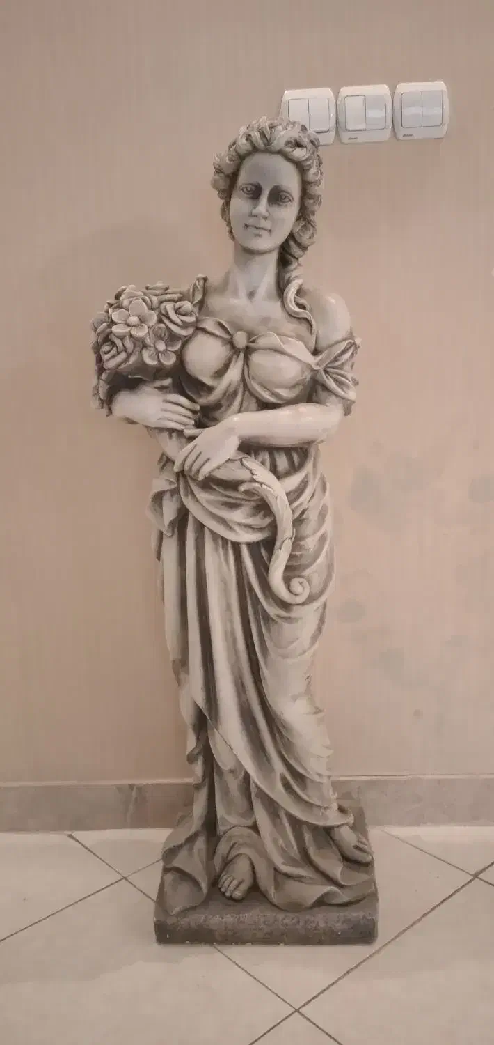 مجسمه سنگی تزیینی عتیقه|کلکسیون اشیاء عتیقه|مشهد, کوثر|دیوار