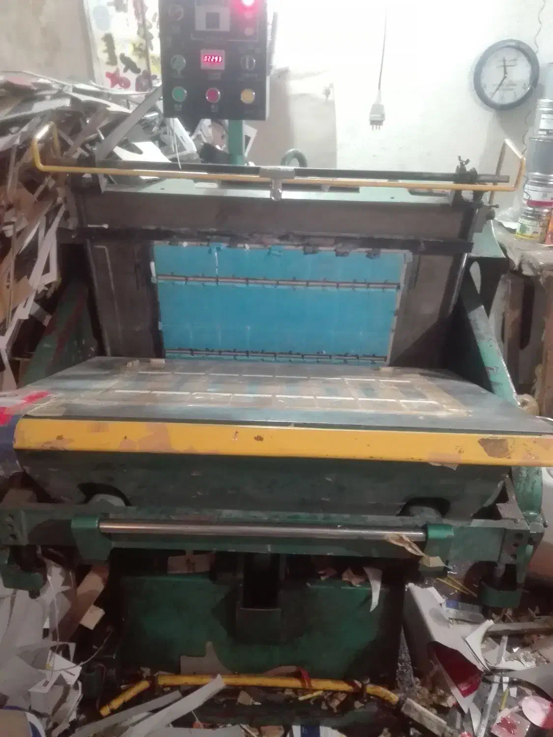 دایکات کار و کارگر ساده جهت کارگاه چاپ نیازمندیم|استخدام صنعتی، فنی، مهندسی|تهران, فردوسی|دیوار