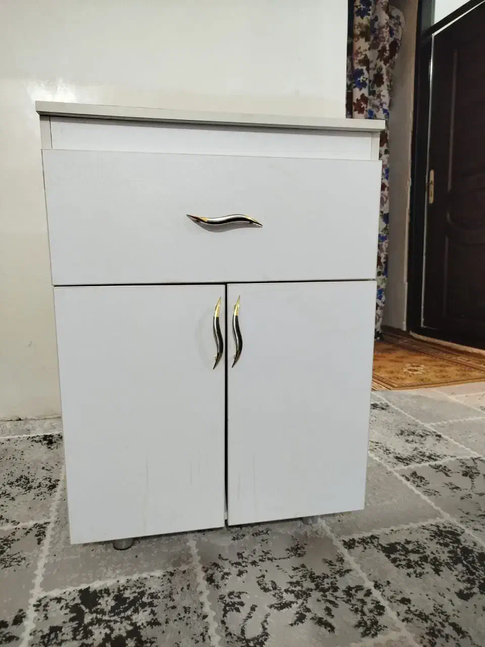 کابینت سماور|مبلمان خانگی و میز عسلی|ارومیه, |دیوار